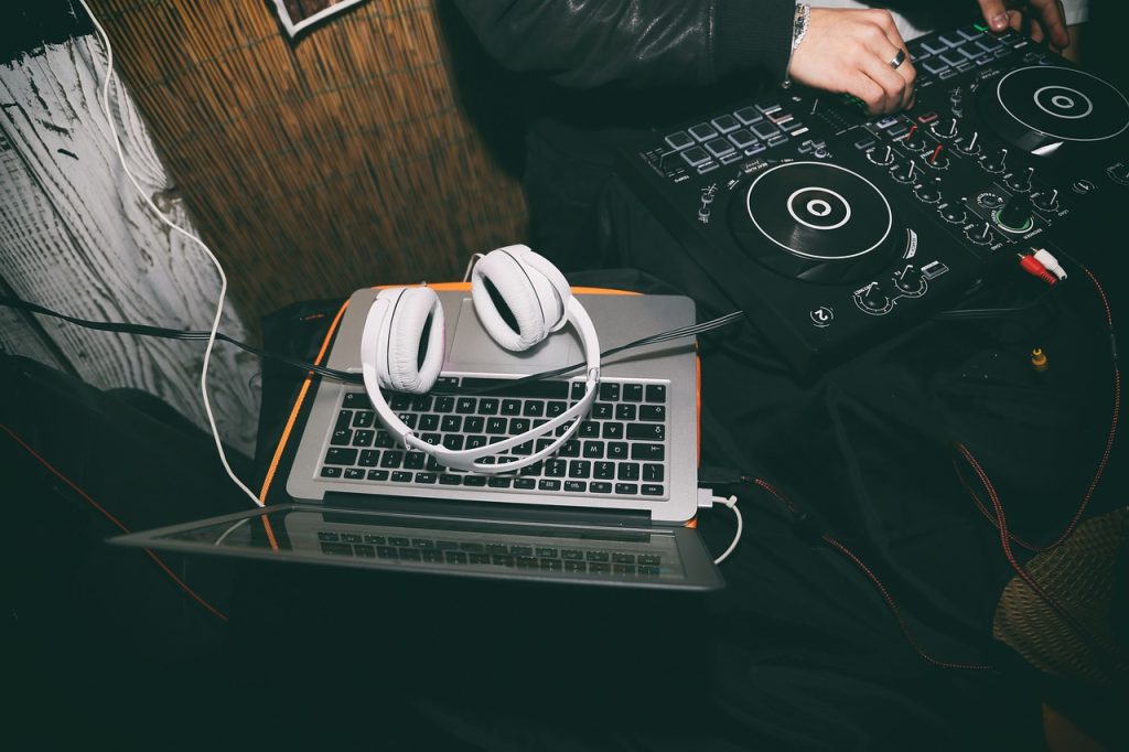 DJ headphones